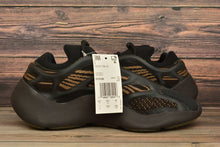 Load image into Gallery viewer, Adidas Yeezy 700 V3 “Clay Brown”