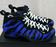 Load image into Gallery viewer, Air Foamposite One MT QS Memphis Tigers Mens RACER BLUE/WHITE-BLACK
